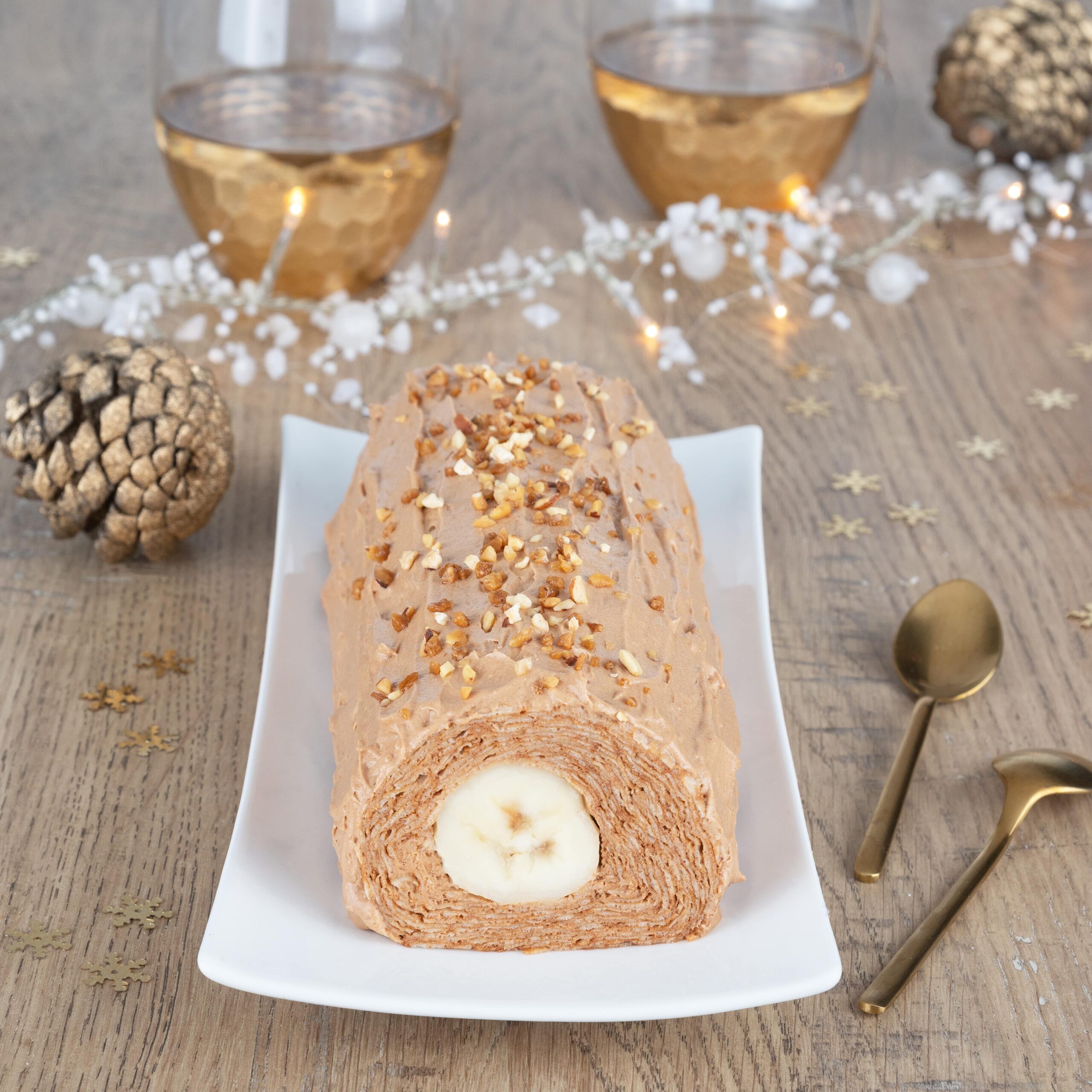 Bûche roulée aux Crêpes - Mousse Caramel Beurre salé et Banane - Condifa